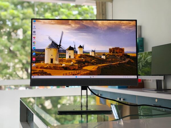 HP EliteOne 800 G4 All In One | i7-8th Gen | 24" FHD | Windows 11 Pro